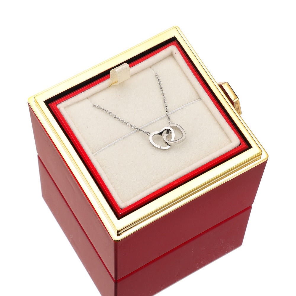 Ketting & Roos in luxe sieradendoos met verborgen verrassing - Lunavia
