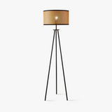 Rieten Driepoot Vloerlamp – Natuurlijke Elegant met Moderne Stijl