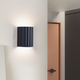 Moderne Golvende Wandlamp – Stijlvol Up & Down Harsontwerp
