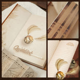 Magisch Hardcover Notitieboek met Gouden Bal – Perfect voor Dagboeken en Notities
