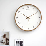QuietOak - Elegante analoge wandklok met stille beweging