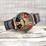 Luna Retro Horloge - Voor een Kleurrijke en Speelse Stijl