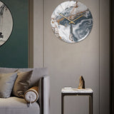 Stijlvolle Wandklok met Marmerstructuur – MarbleTime