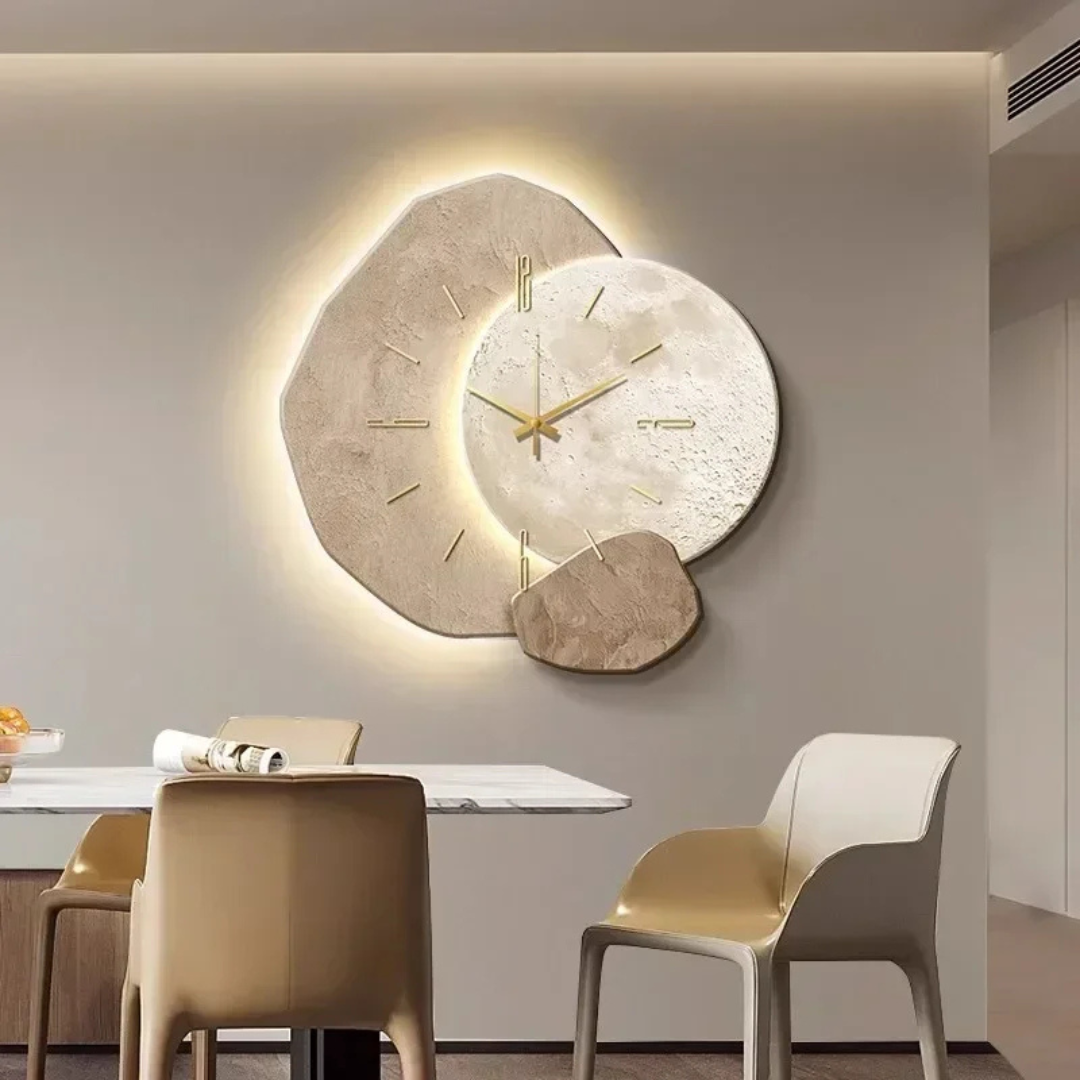 LunaWood Accent Wandklok – Natuurlijke Elegantie met Zacht LED‑Schijnsel