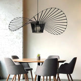 Moderne hanglamp kroonluchter – sculpturale vorm in spiraalvorm