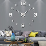 TimeLys | Esthetische Wandklok met Uniek Ontwerp