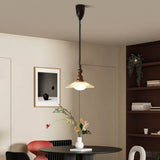 Hanglamp met houten accenten