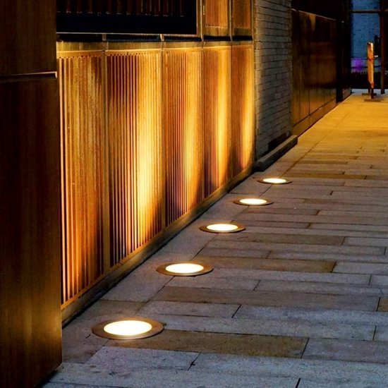Garden Solar Light | Creëer een fantastische sfeer in jouw tuin!