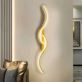 WaveGlow – Moderne Gebogen Wandlamp