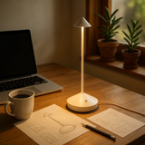 ClarityGlow | Draadloze Tafellamp Dimbaar Licht & Waterdicht Ontwerp