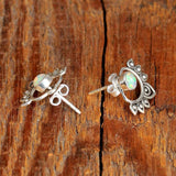 Natuurlijke Opal Lotus Oorbellen – Sophia