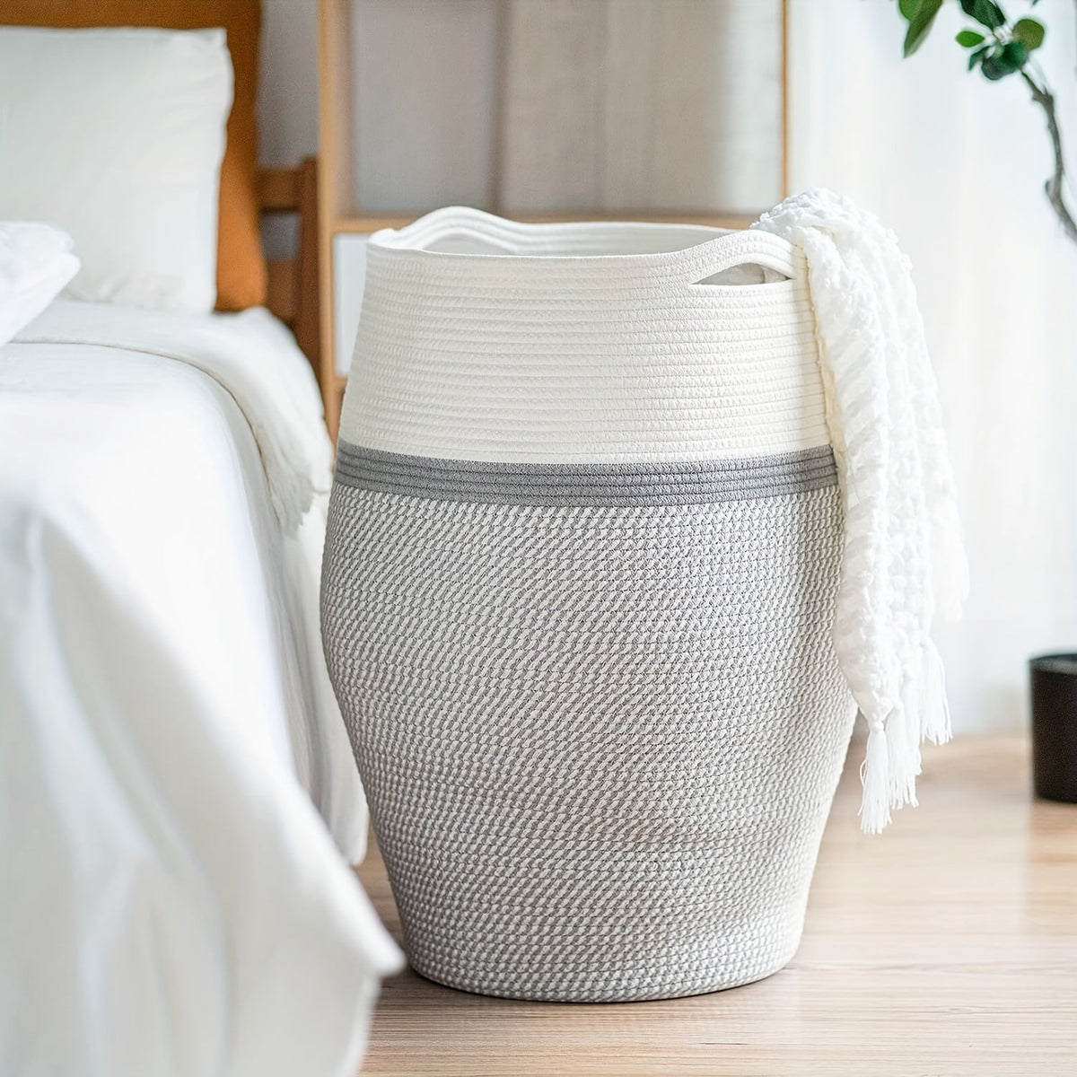 Grote Geweven Wicker Wasmand – Praktisch en Elegant voor Elke Wasruimte