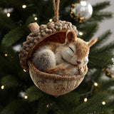 Acorn Dreams – Slapende Bosvriendjes – Handgemaakt om op te hangen