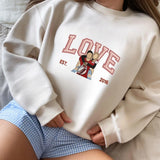 EmbroideredHearts | Sommige liefdesverhalen verdienen meer dan foto's — ze verdienen het om dicht bij het hart gedragen te worden