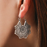 Lotus Mandala-Oorbellen – Levana