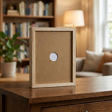 SKETCHBOX – Displayframe in houtlook met geïntegreerde opbergruimte