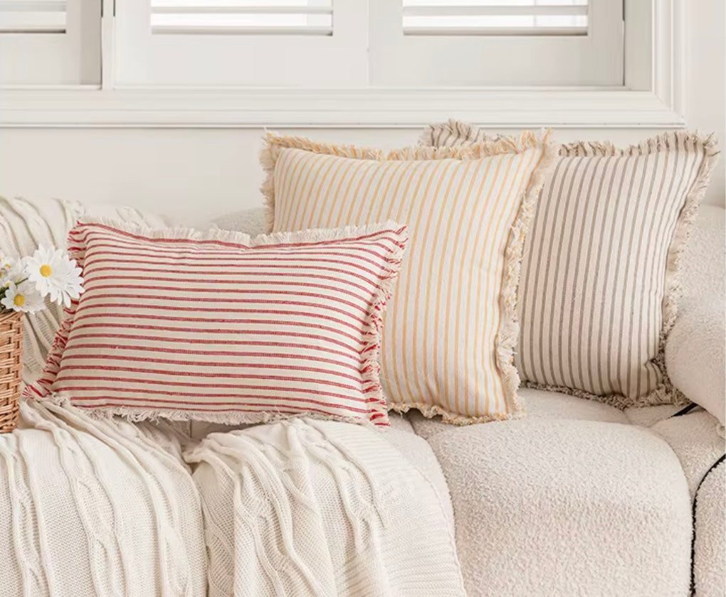 Jacquard Kussenhoes met Franjes – Tijdloos en Comfortabel