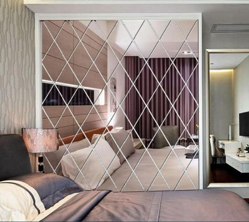 MirraShape - Elegante 3D-Spiegeldriehoek