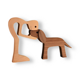 Paws of Love - Hond en Mens Handgemaakte Houten Sculptuur - Symbool voor Eeuwige Verbondenheid