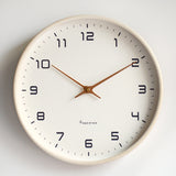 Minimalistische Analoge Wandklok voor Moderne Interieurs