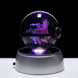 Kristallen Pokébal met LED-standaard – Interactief verzamel speelgoed