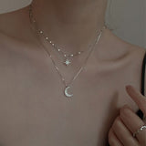 MOONSHINE NECKLACE – Dubbele ketting met maanhanger voor romantische elegantie