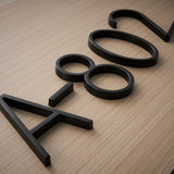 MODERNE NUMMERS – 3D Huisnummers met zwevende uitstraling voor moderne gevels