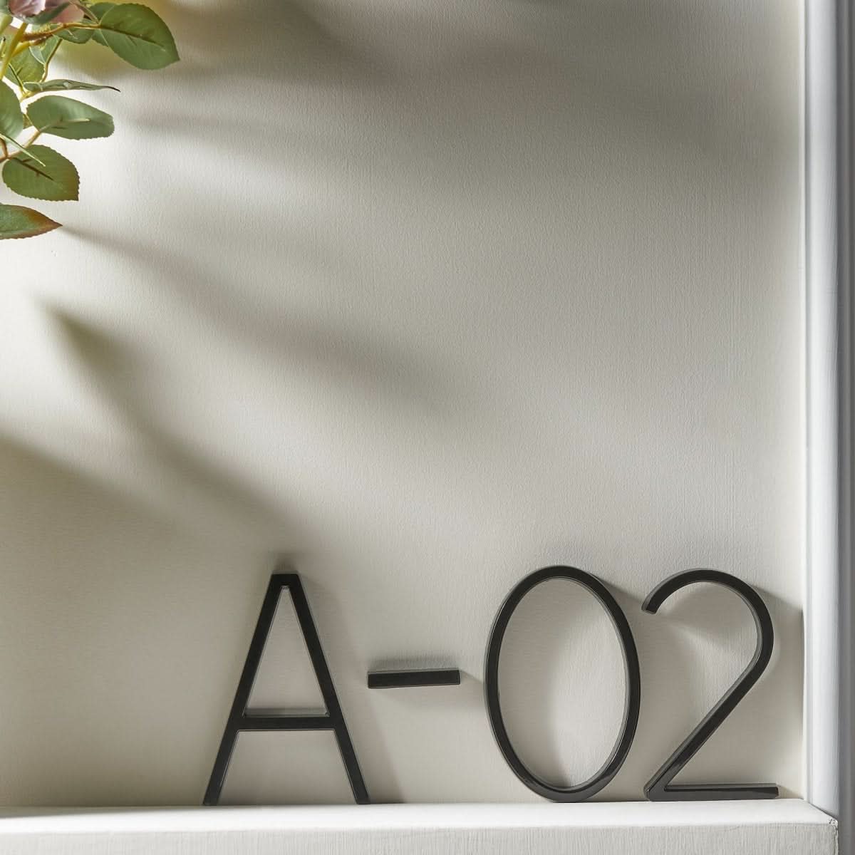 MODERNE NUMMERS – 3D Huisnummers met zwevende uitstraling voor moderne gevels