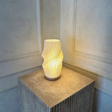 WaveLuxe - Elegante USB lamp met dubbele lichtschermen