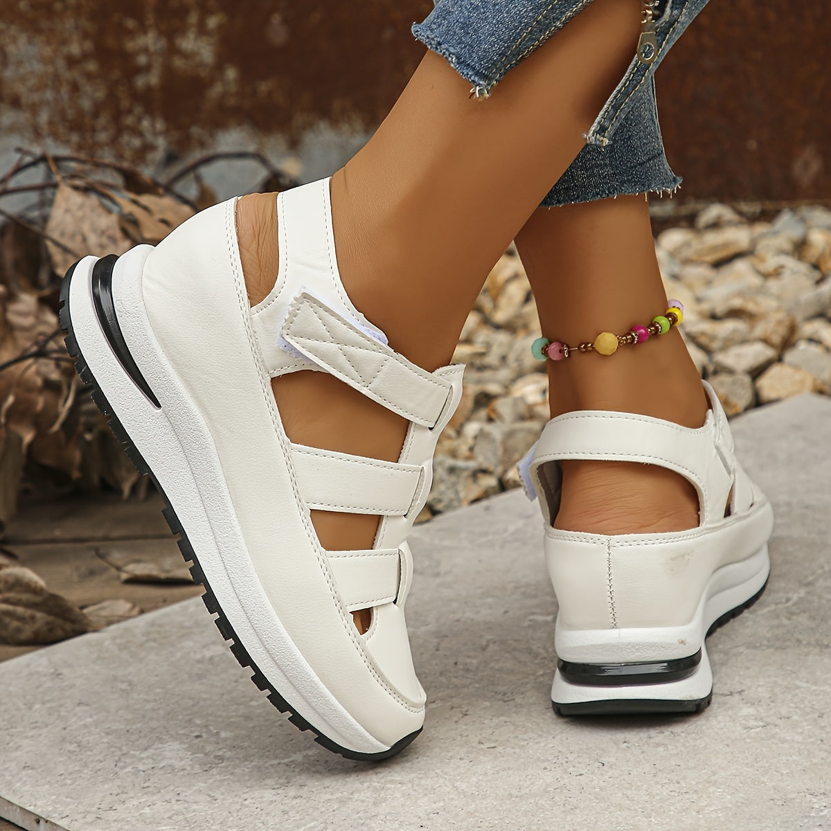 Platformsandalen – Klittenbandjes & Gewatteerde Zool