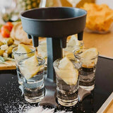 Tipsy Pour | Laat het feest losbarsten met elk schot!