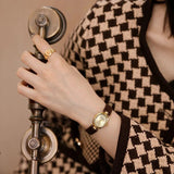 Sienna - Elegante quartz horloge met gouden wijzerplaat
