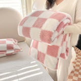 Pandaluna Knuffeldeken Flanel met Ruitpatroon | Zacht & Ademend | Voor Bank, Bed & Kantoor | Wasmachinebestendig | Roze/Wit
