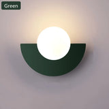 Moderne LED wandlamp in geometrische halve cirkel stijl