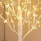 Sfeervolle Verlichte Boom - Voor een Gezellige en Warme Ambiance