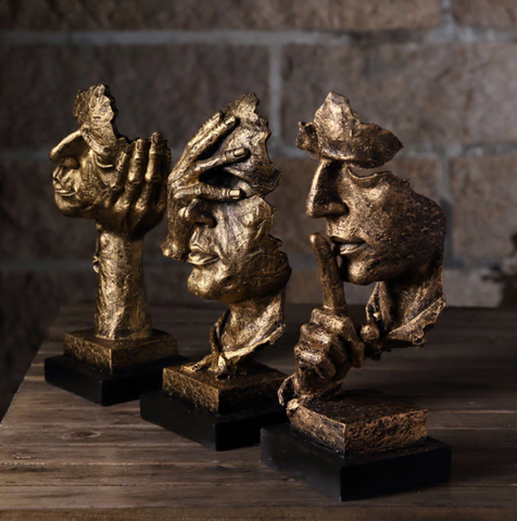 Abstracte Gouden Sculptuur "NordicLijn" – Moderne Scandinavische Decoratie