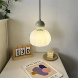 Glazen charme met gouden accent van luxe