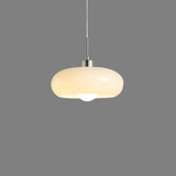 Hanglamp met opaliserende kap – een elegante retro Bauhaus accent