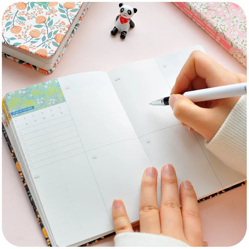2025/2026 planner met week- en maandoverzicht | Agenda | A5/A6 notitieboek voor persoonlijke planning