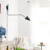 Serge Mouille Eén-Arms Wandlamp – Iconisch Ontwerp uit de Jaren '50 met Verstelbare Arm