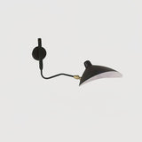 Serge Mouille Eén-Arms Wandlamp – Iconisch Ontwerp uit de Jaren '50 met Verstelbare Arm