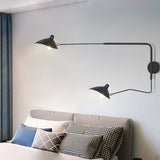 Serge Mouille Eén-Arms Wandlamp – Iconisch Ontwerp uit de Jaren '50 met Verstelbare Arm