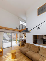 Serge Mouille Eén-Arms Wandlamp – Iconisch Ontwerp uit de Jaren '50 met Verstelbare Arm