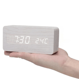 TimberGlow LED Wecker – Digitaal & Stijlvol in natuurlijk houtdesign