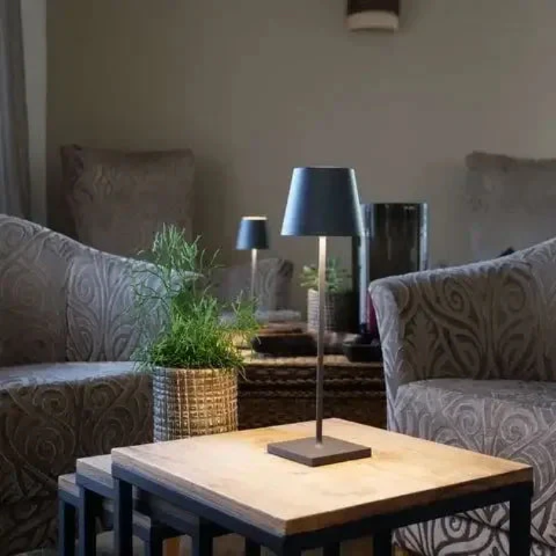 Aanraakgevoelige LED-tafellamp - LumiFlex