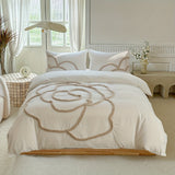 Tufted Beddengoed Set – Bedsprei en Kussenhoezen met Grote Bloemdesign