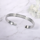 Ayatul Kursi Armband | Hoogwaardig roestvrij staal met gouden, roségouden of zilveren laag | Beschermend en gedetailleerd ontwerp | Geschikt voor gevoelige huid | Waterdicht en hypoallergeen | Cadeauverpakking inbegrepen