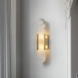 Moderne Marmor Wandlamp met Gouden Details – Luxe Verlichting
