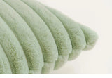 FluffCush | Upgrade je comfort met onze pluchen kussenslopen!