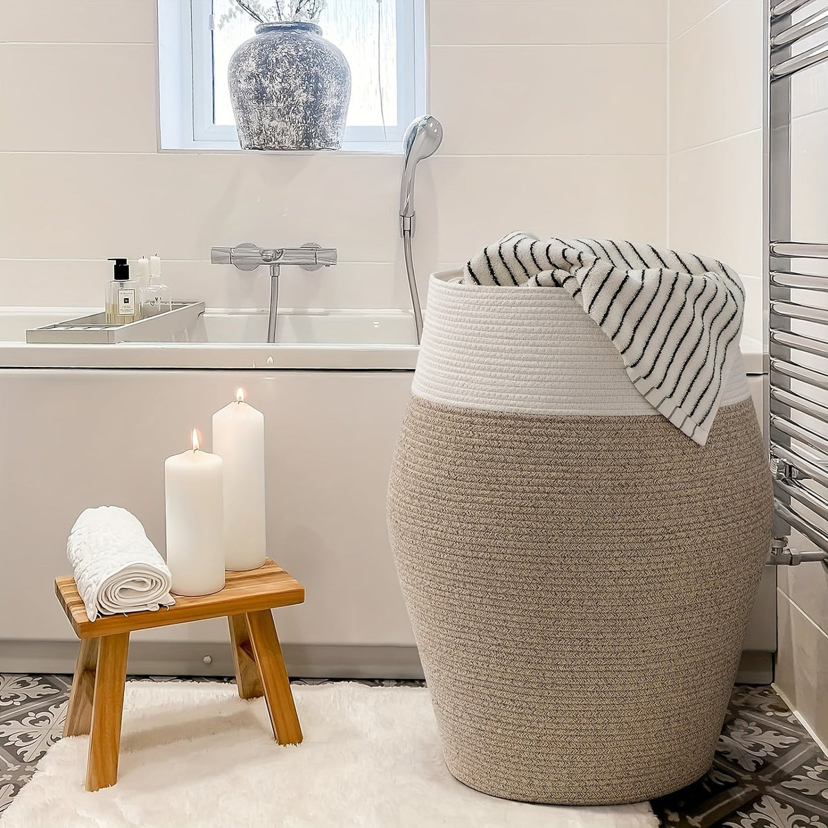 Grote Geweven Wicker Wasmand – Praktisch en Elegant voor Elke Wasruimte